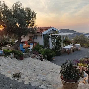 Mavi Kelebek Otel Datça